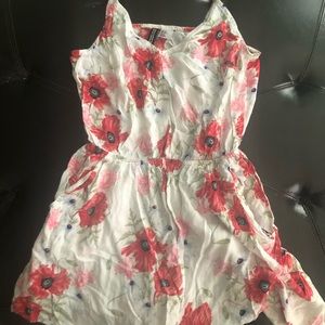 FLOWER ROMPER // WITH POCKETS